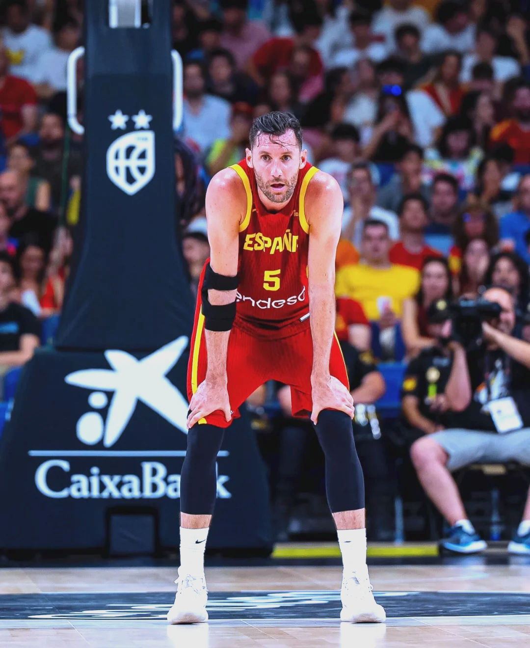 乐鱼娱乐平台 -切尔西今晚遗憾出局；志在CBA常规赛名次提升；态度坚定；控场能力受关注 