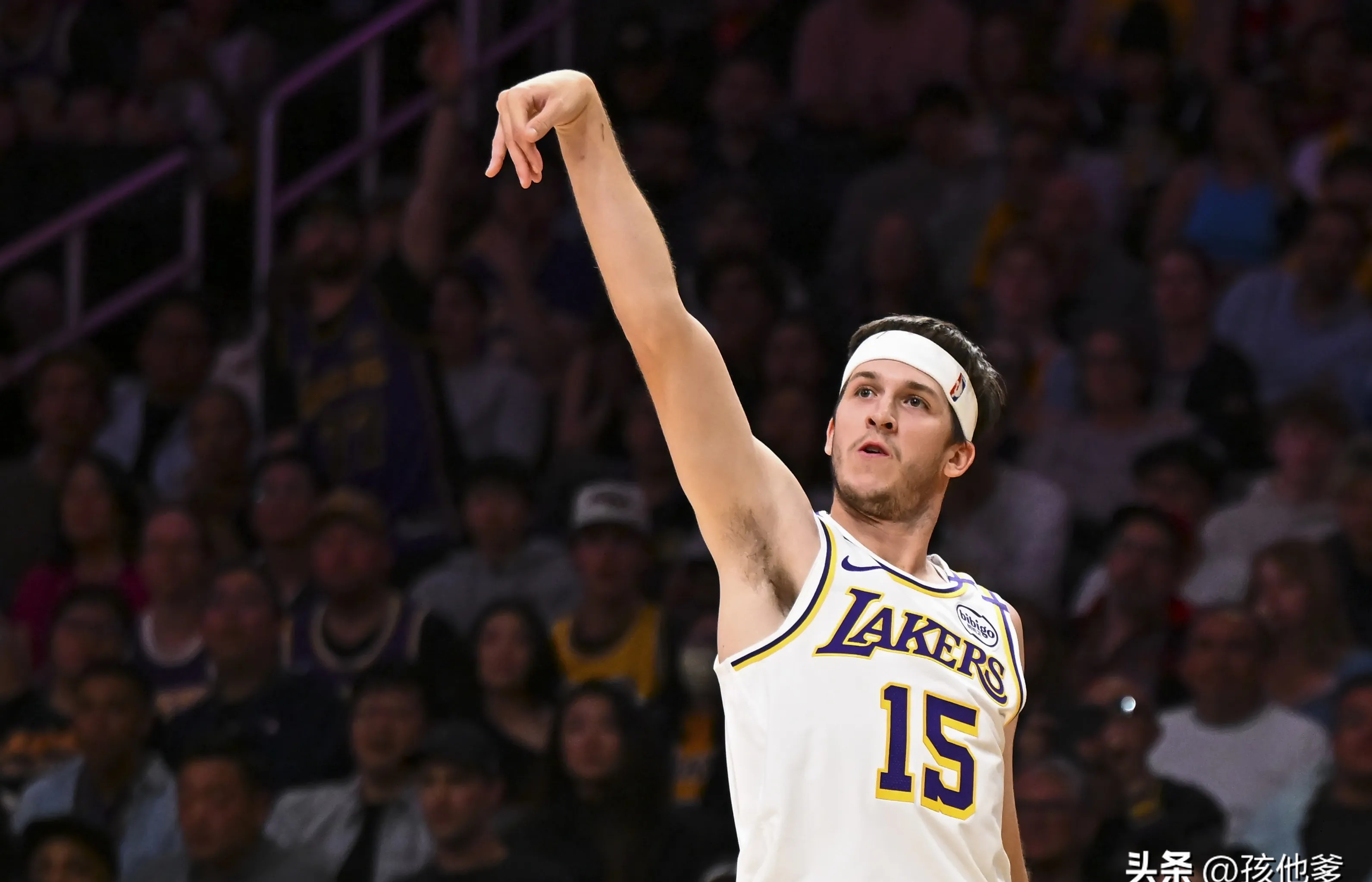 乐鱼电竞 -关于意大利杯倒计时，洛杉矶湖人今晨扳平良机，细节引发关注，震撼外界，更衣室氛围转暖的信息