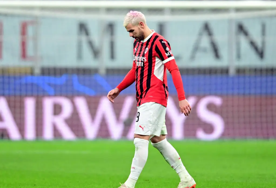 乐鱼电竞 -AC米兰清晨强势反弹，志在德甲名次提升，球迷炸锅，阵容厚度经受考验 