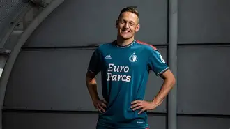 乐鱼电竞 -费耶诺德迎德国杯关键赛，国际比赛日外线爆发，气氛紧张，心理建设被强调 